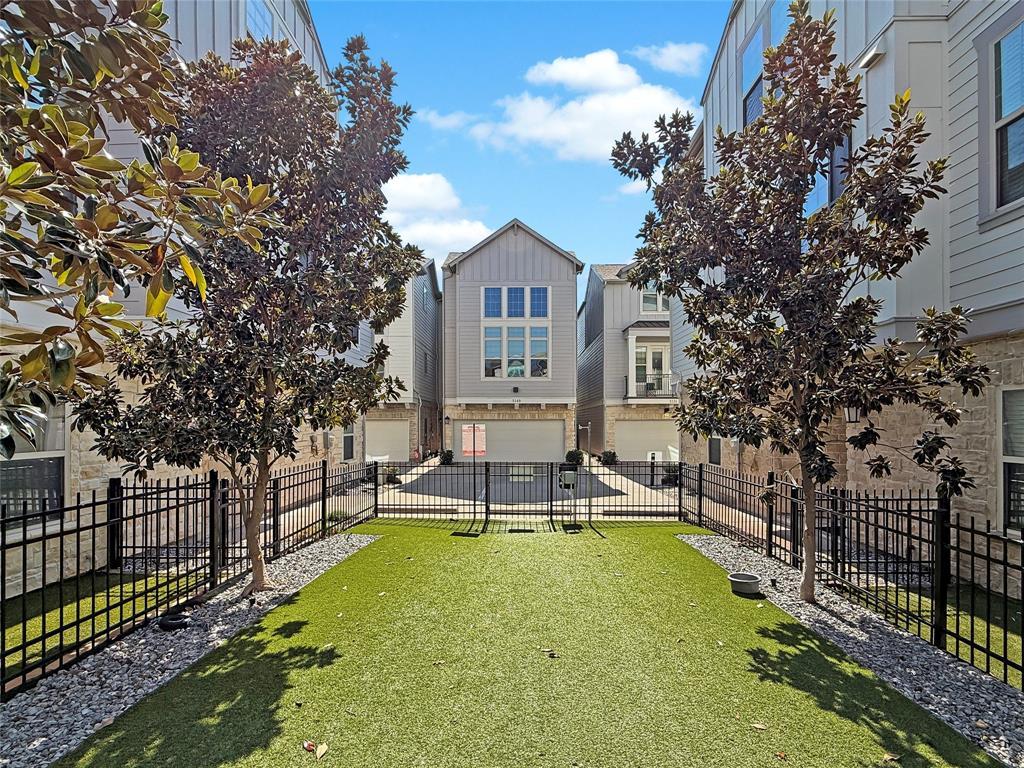 5140 Garrett Field Court, Dallas