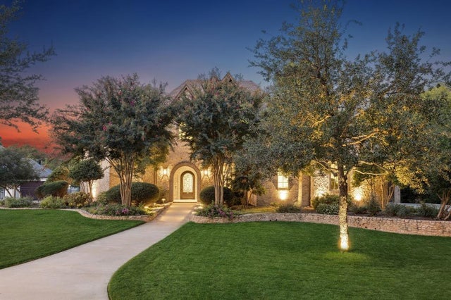 2212 Still Water Court, Southlake