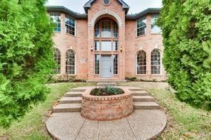 17703 Meadow Grove Lane, Dallas