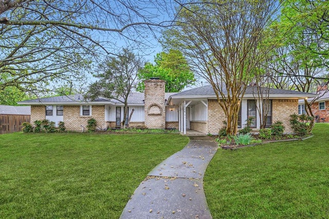 1724 Midcrest Drive, Plano