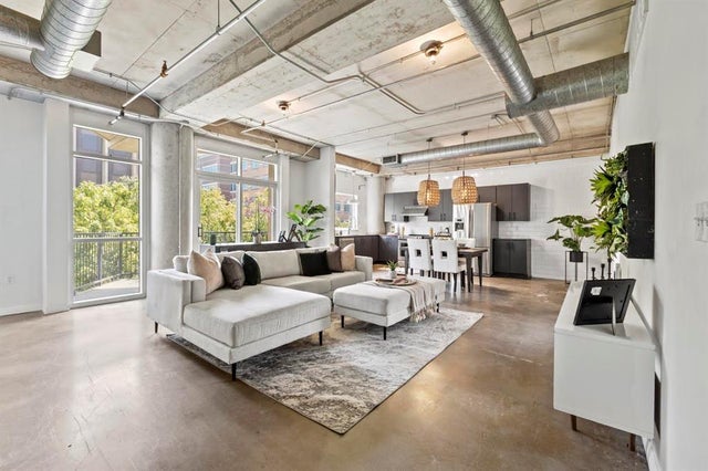 1001 Belleview Street 204, Dallas