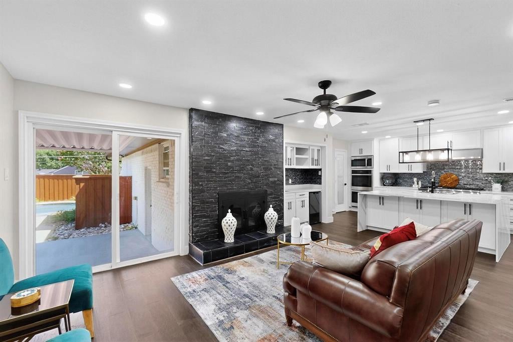 10132 Medlock Drive, Dallas