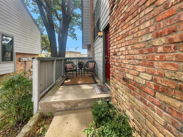 15151 Berry Trail 601, Dallas