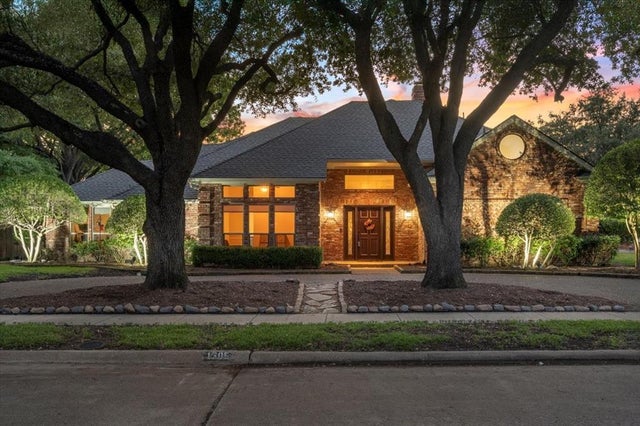 1305 Thistledown Drive, Plano