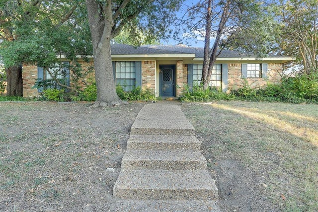 5008 Hatherly Drive, Plano