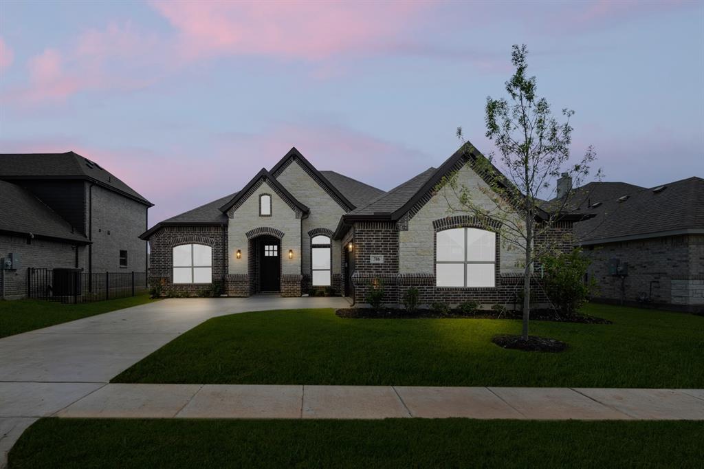 316 Bowrider Lane, Granbury