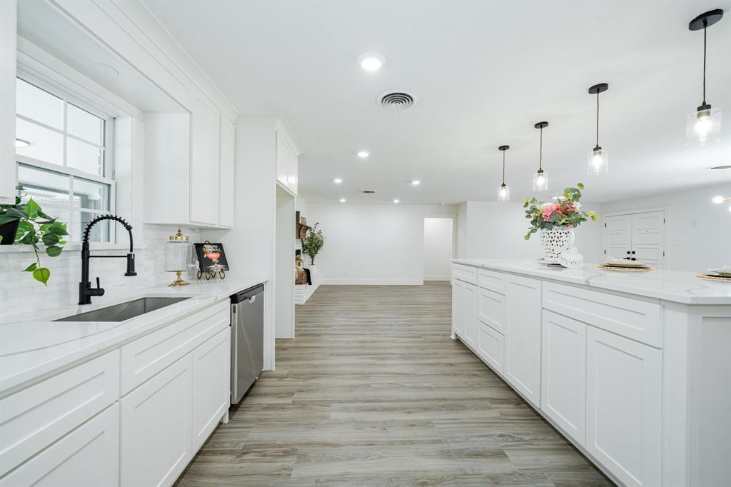 5804 Wimbleton Way, Fort Worth