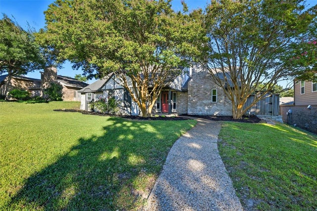 2004 Hondo Drive, Plano