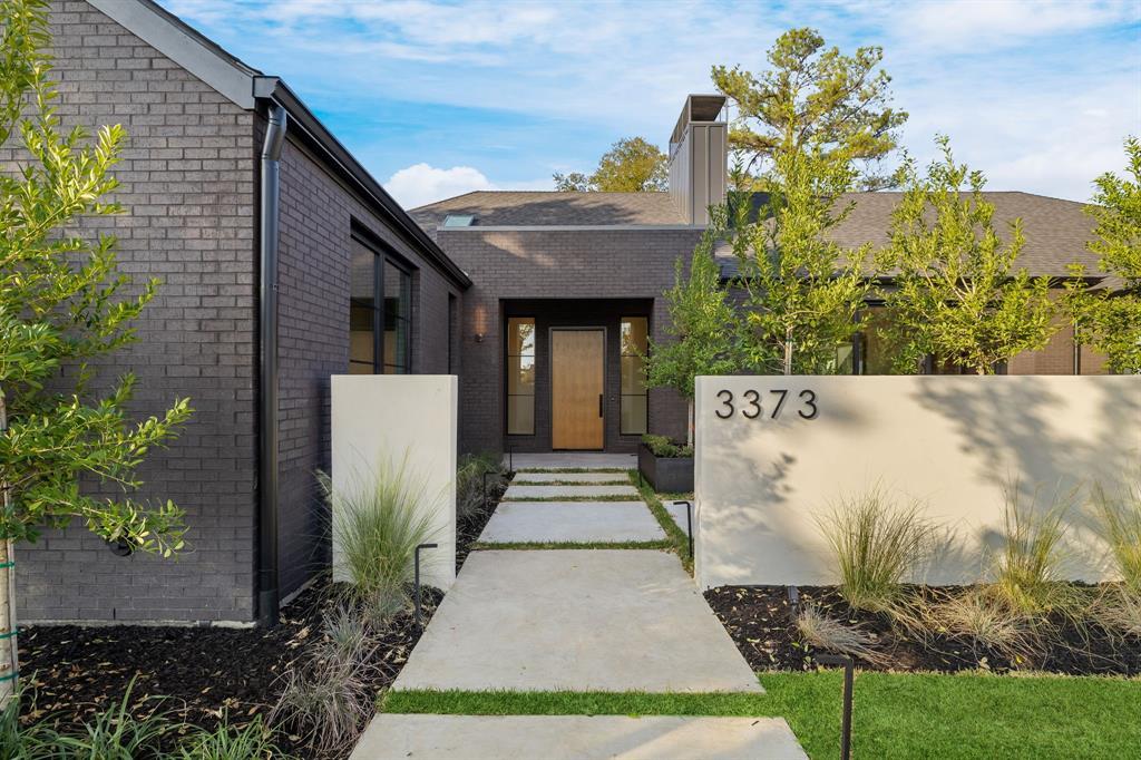 3373 Dorado Beach Drive, Farmers Branch