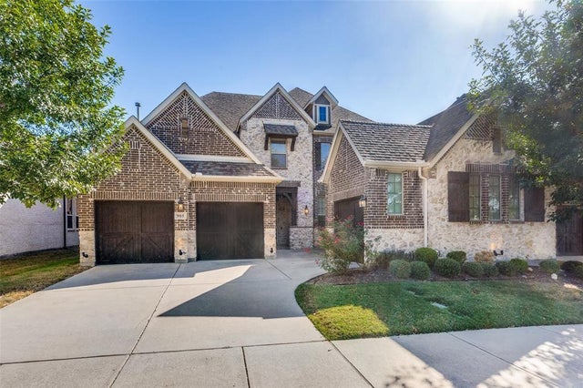 905 Asbury Drive, Allen