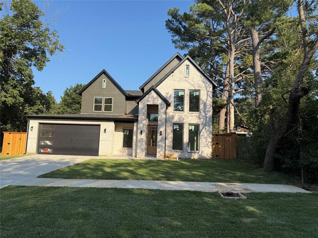 1828 Highland Drive E, Keller