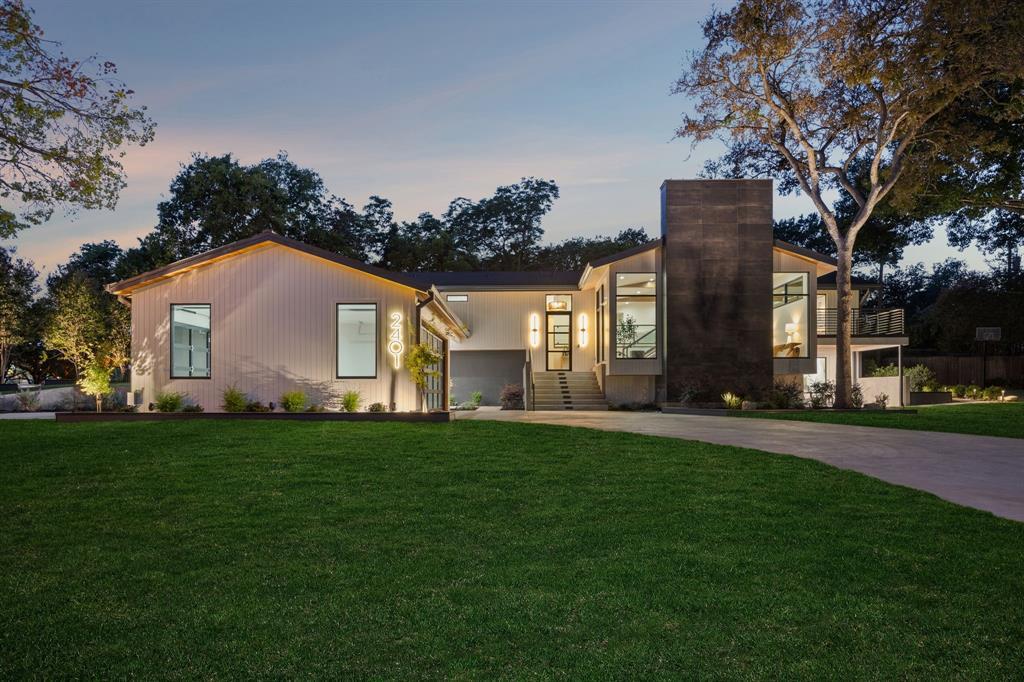 2401 Mesa Drive, Richardson