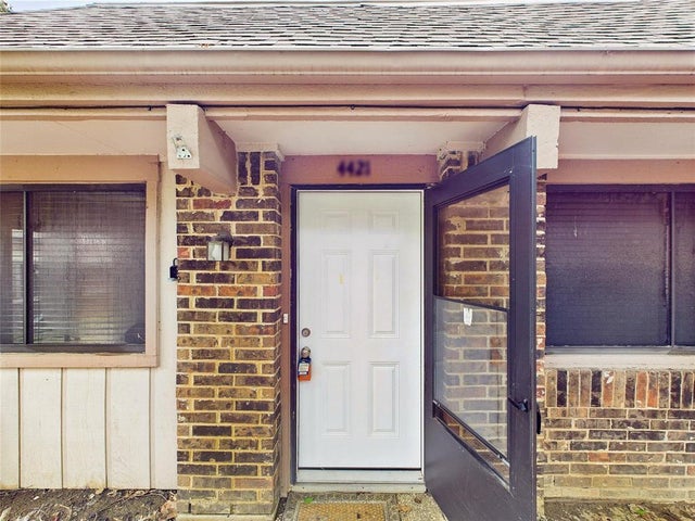 4421 Westminster Drive, Irving