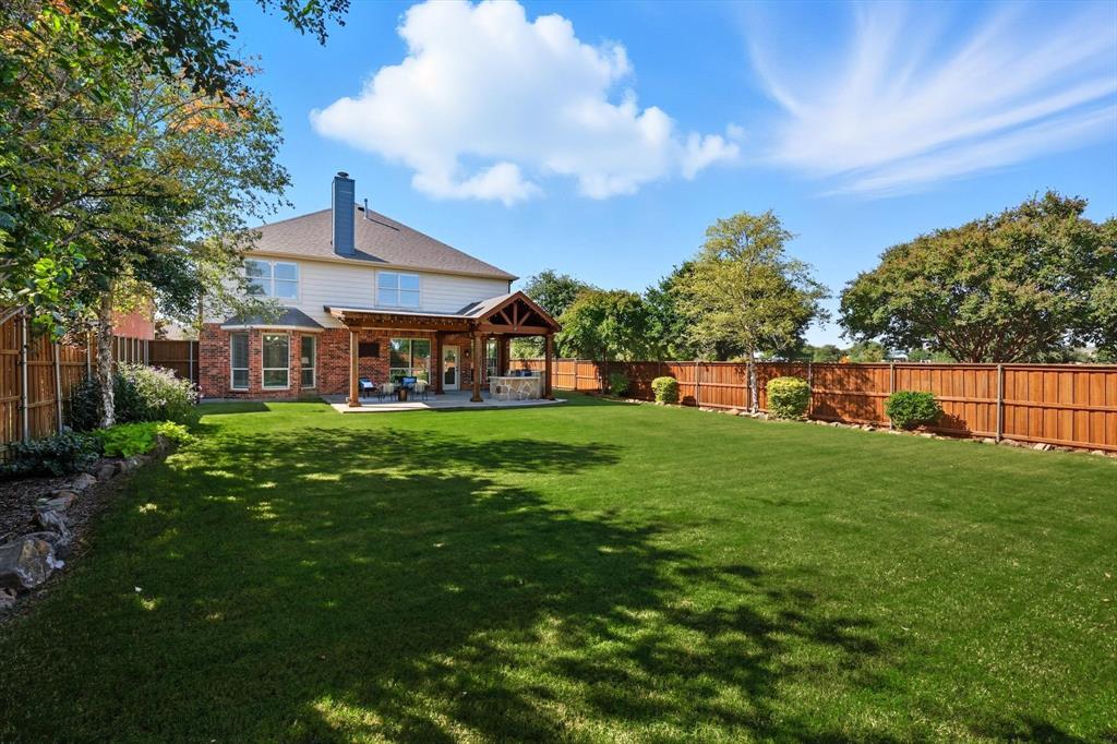1301 Enchanted Rock Trail, McKinney