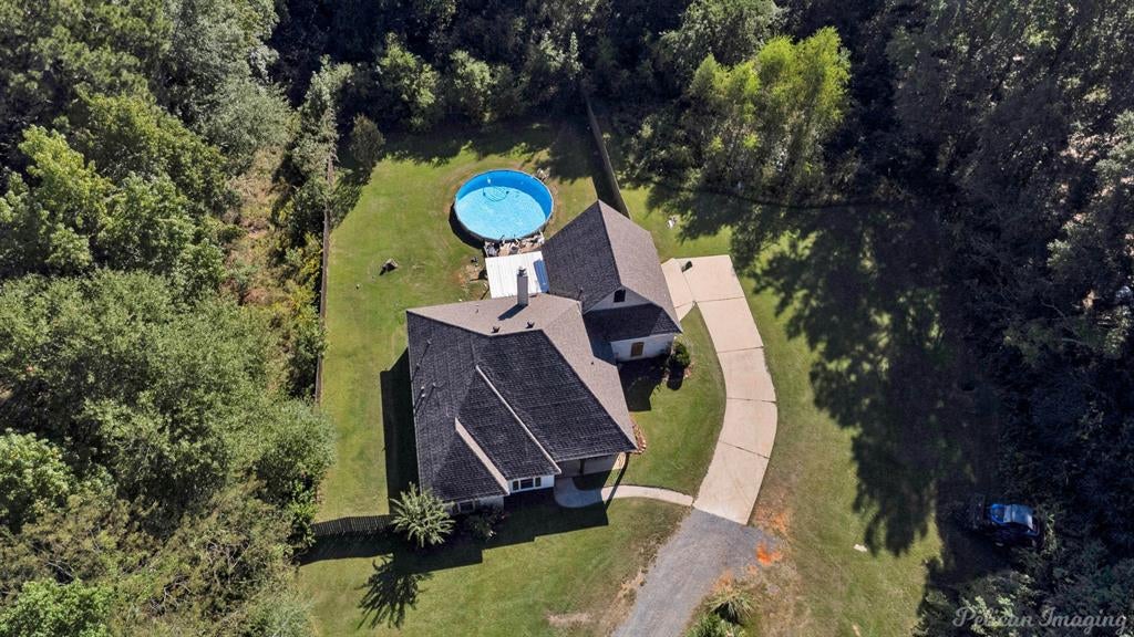 411 S Elm Street, Haughton