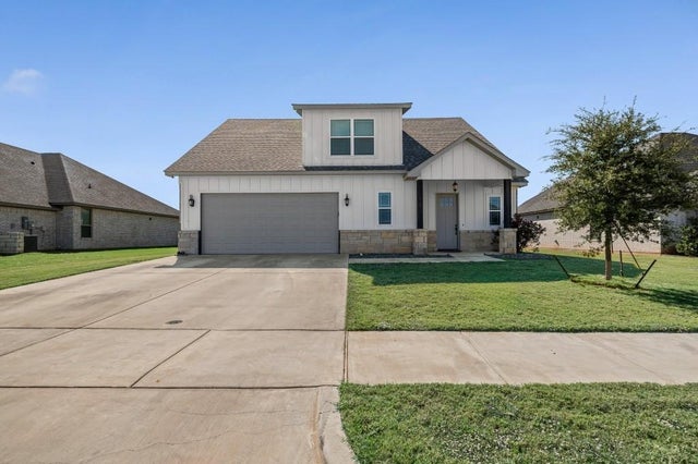157 Crenshaw Court, Stephenville
