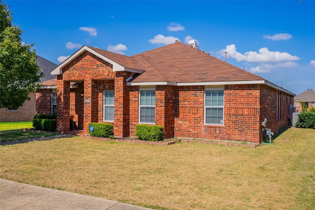 4009 Aldenham Drive, Garland