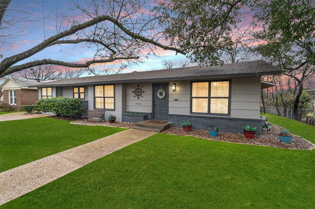 3644 W Seminary Drive, Fort Worth