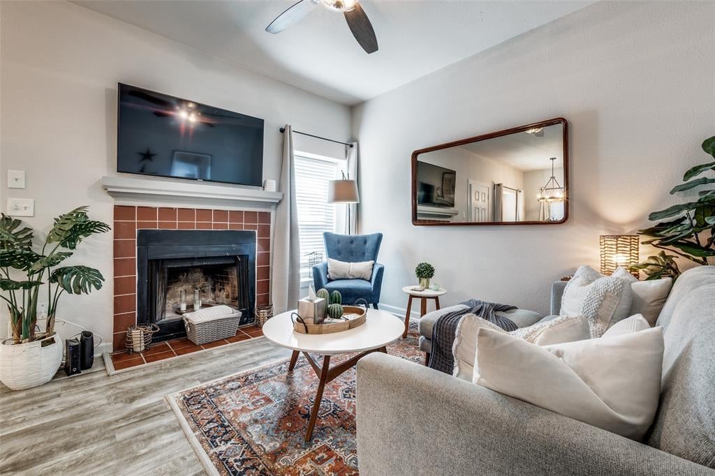 5963 Ross Avenue 103, Dallas