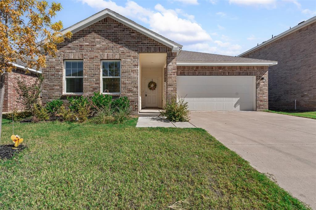 10329 Burnfoot Lane, Fort Worth