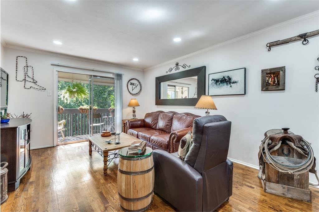 4851 Cedar Springs Road 383, Dallas