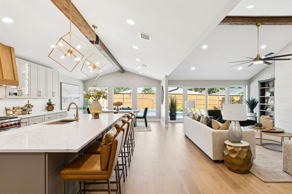 4375 Shady Bend Drive, Dallas
