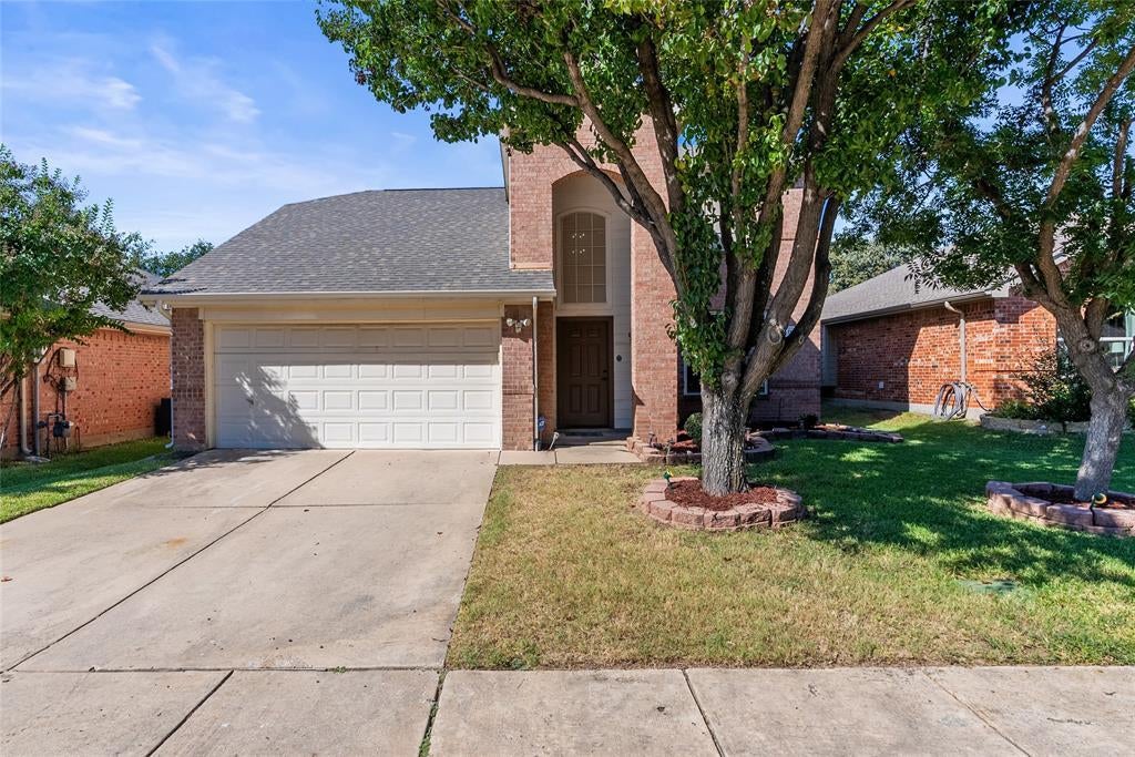 11909 Hickory Circle, Fort Worth