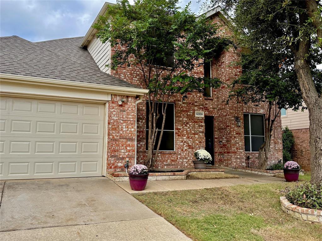 12209 Langley Hill Drive, Fort Worth