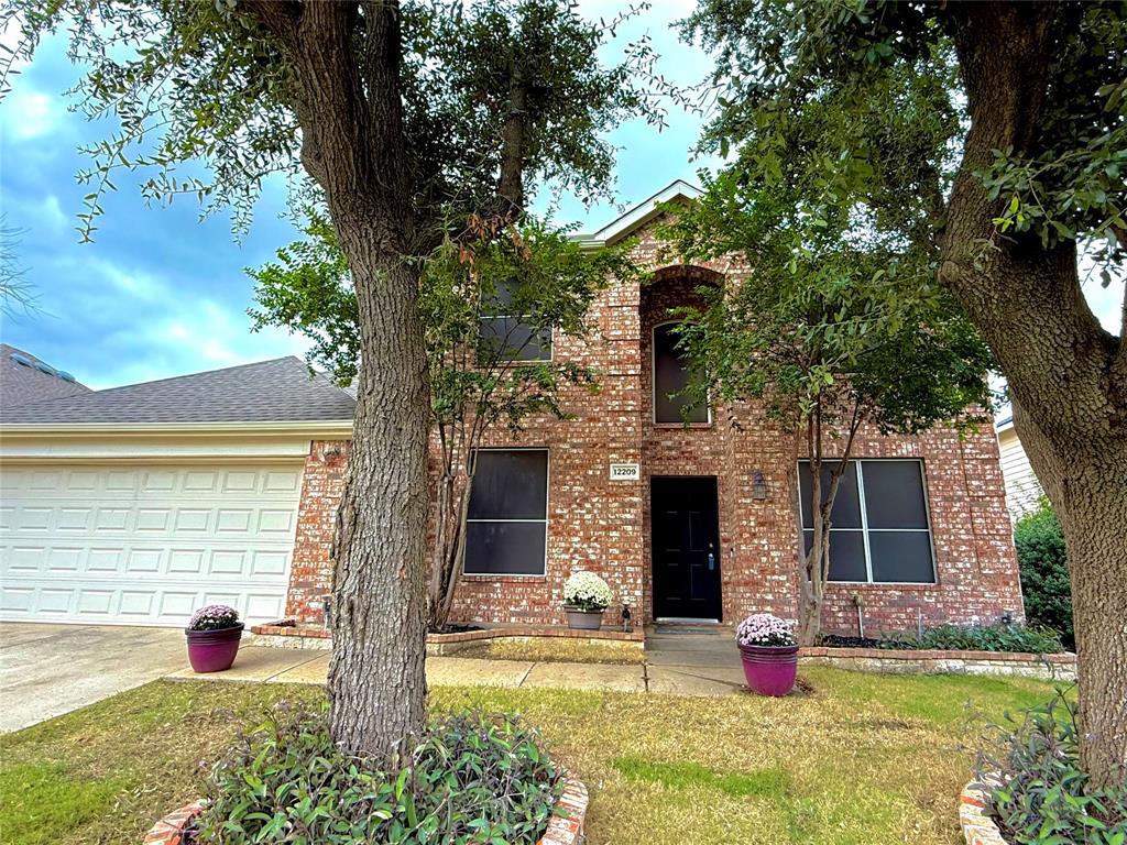 12209 Langley Hill Drive, Fort Worth