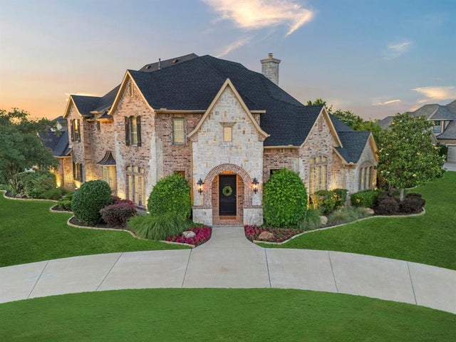 406 Wyndemere Boulevard, Heath