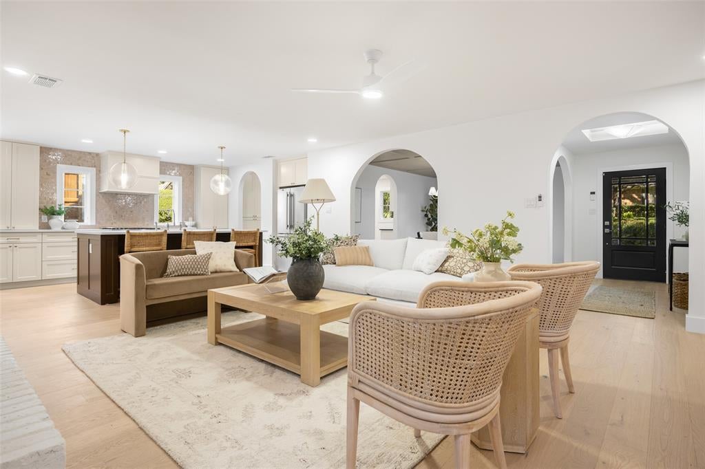 9628 Dartridge Drive, Dallas