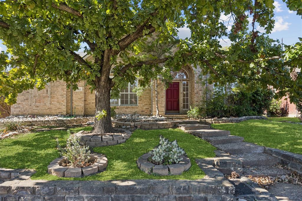9325 Vista Circle, Irving