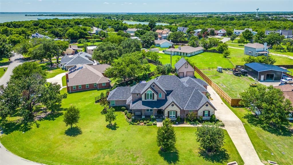 2221 Lariat Trail, Frisco