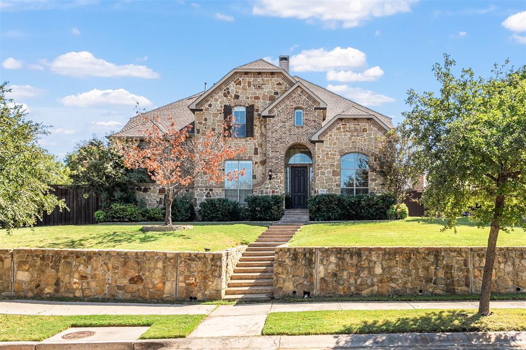 2209 Lady Cornwall Drive, Lewisville