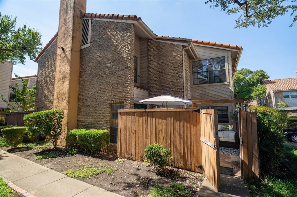 857 Dublin Drive 2, Richardson