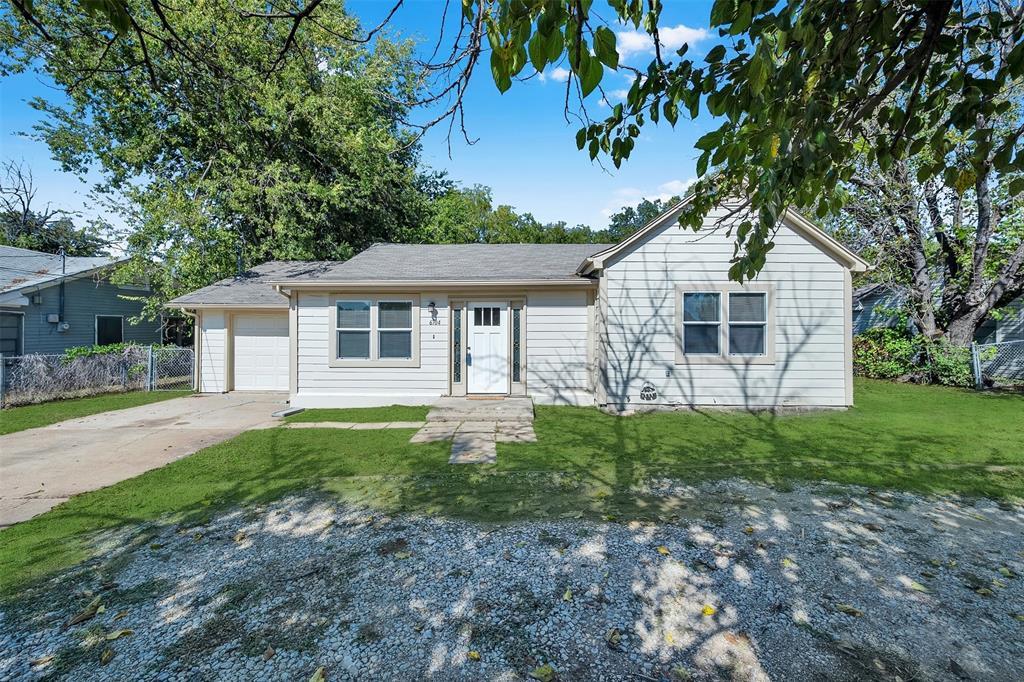 6704 Charbonneau Road, Lake Worth