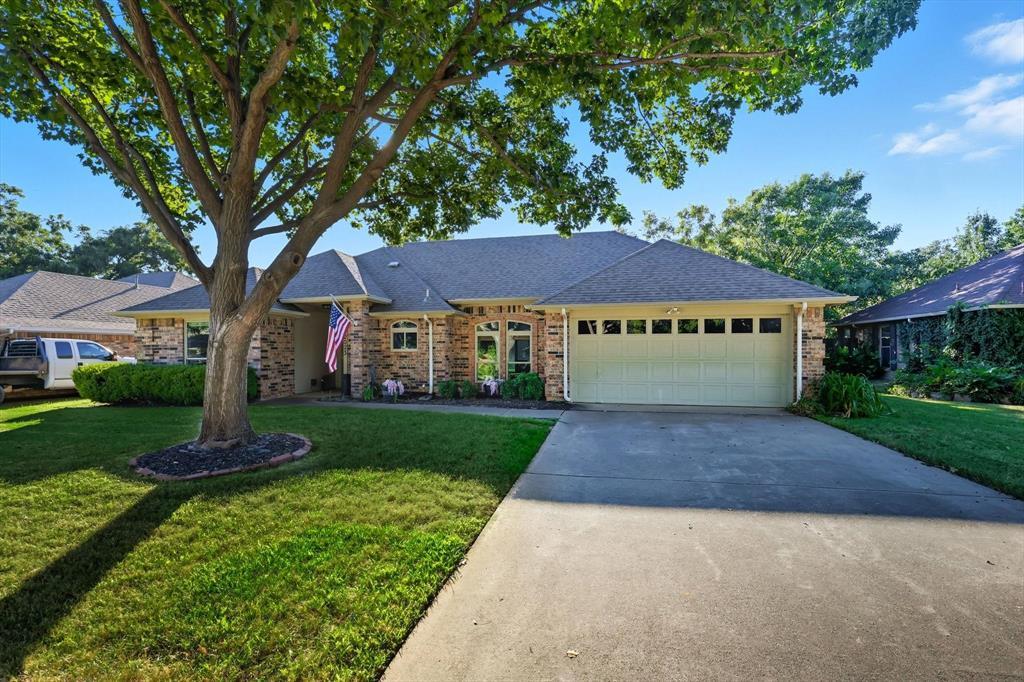 2023 Harwell Street, Grapevine