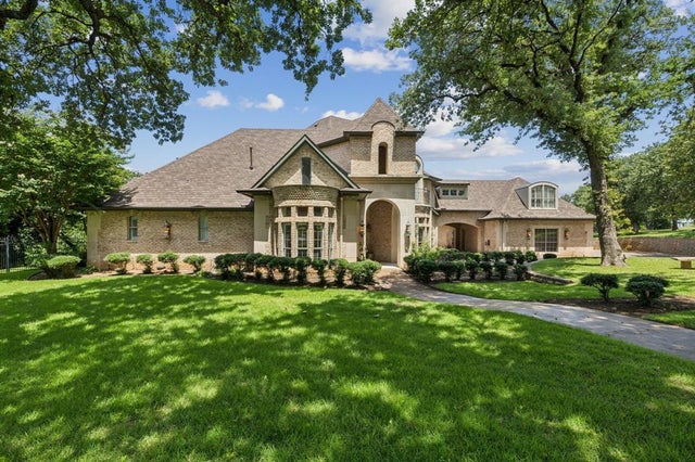5605 Muirfield Court, Flower Mound