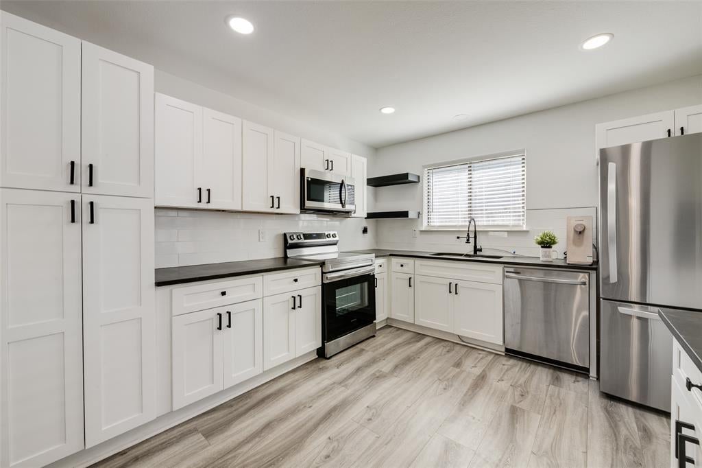 780 Chateau Lane, Plano