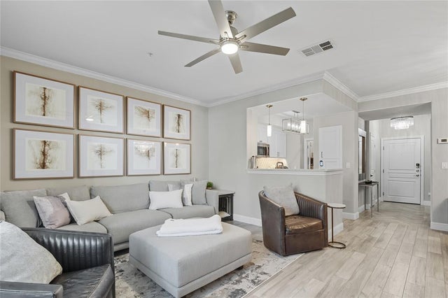 330 E Las Colinas Boulevard E 174, Irving