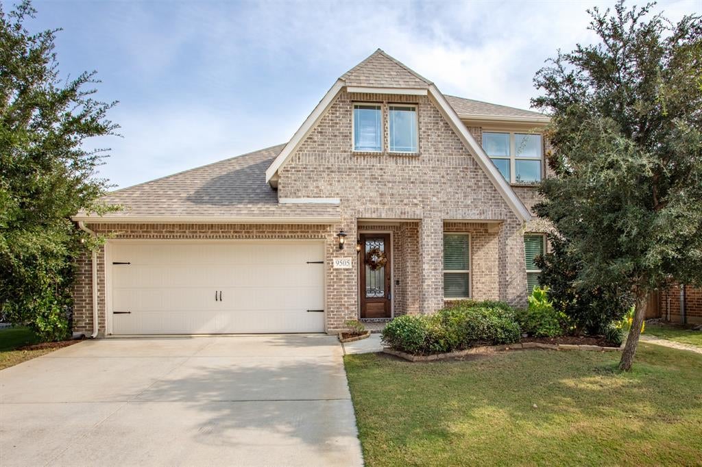 9505 Meadowpark Drive, Denton