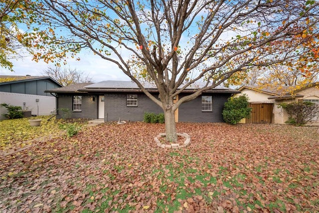 2005 Japonica Lane, Plano