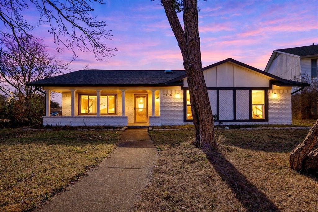 2308 Stonebrook Circle, Carrollton