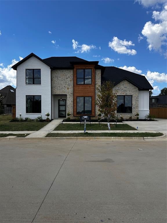 13712 W Riviera Drive, Fort Worth