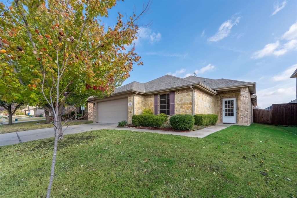 216 Chimney Rock Drive, Waxahachie