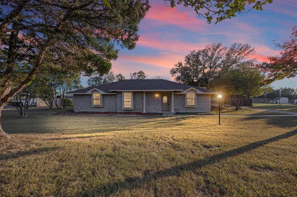 340 Windy Meadow Drive, Cedar Hill