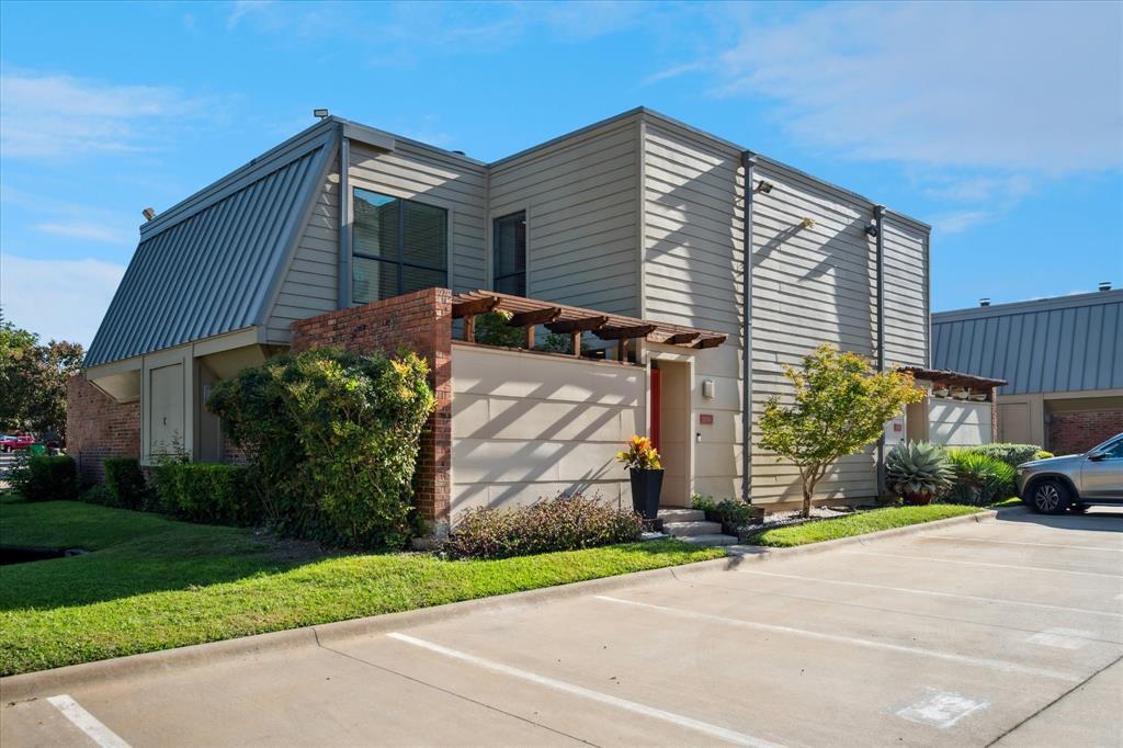3919 Buena Vista Street B, Dallas