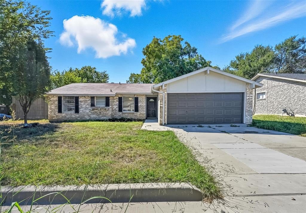 1608 Winderemere Drive, Arlington