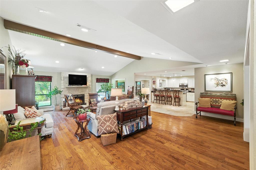 7025 Riverport Road, Fort Worth