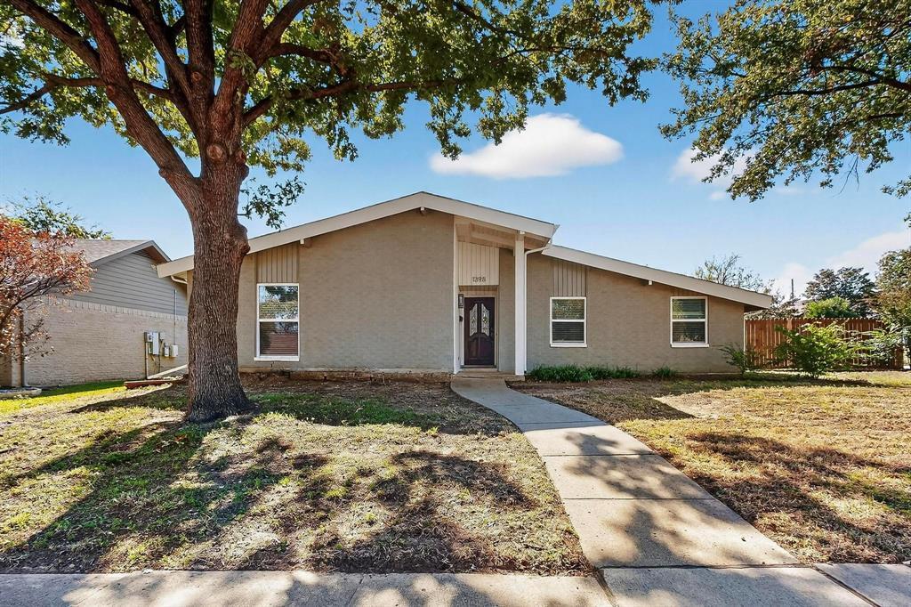 1398 Cherry Hill Lane, Lewisville